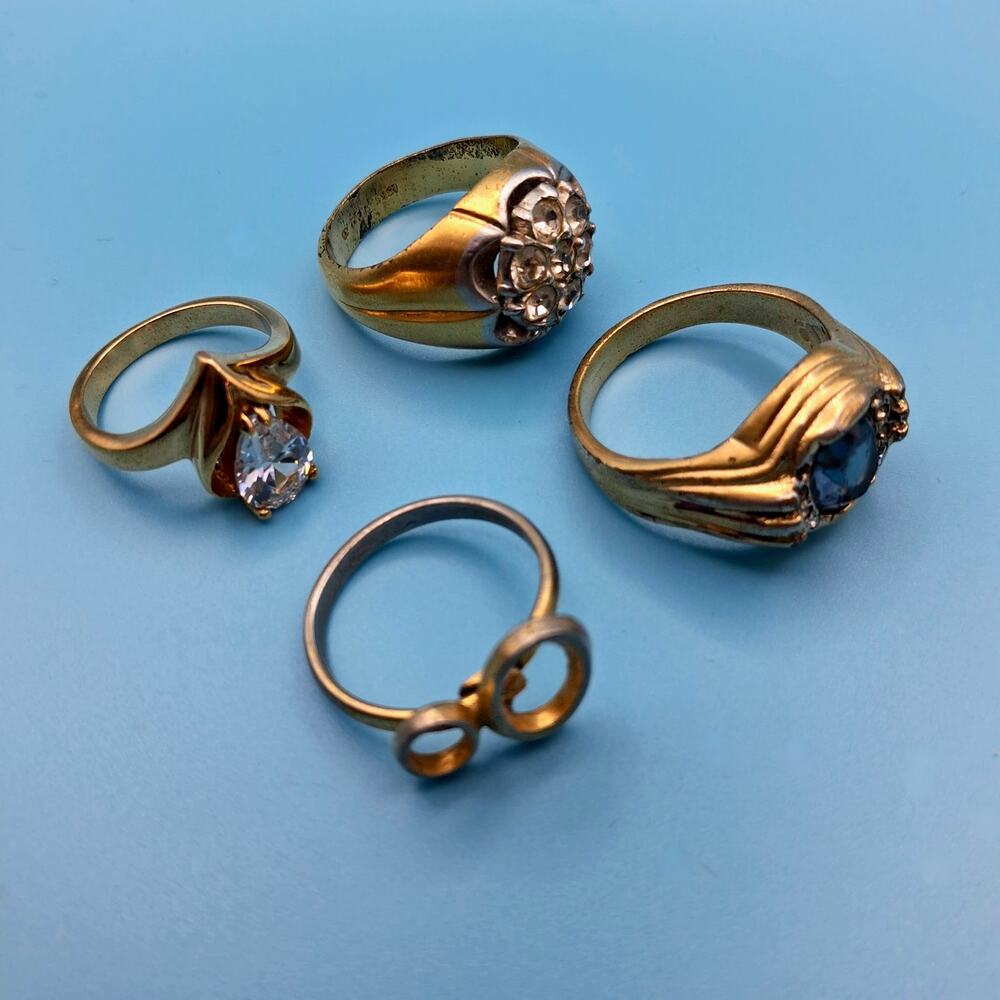 Vintage Gold Rings 4 Costume Fashion Jewelry Men Women Various SZS Stones Silver